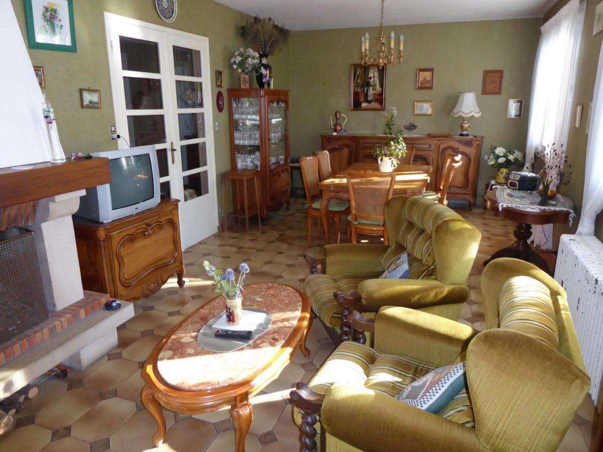 Chez Romy Villa Amilly  Ngoại thất bức ảnh